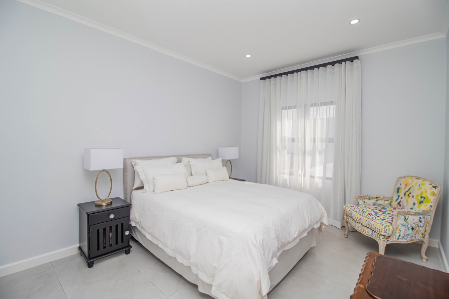 4 Bedroom Property for Sale in Sandown Western Cape
